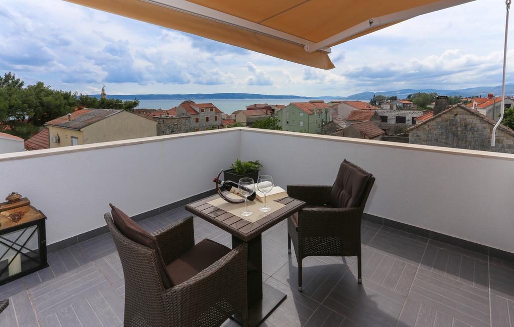 Apartments Ena&Toni Каштела Екстер'єр фото