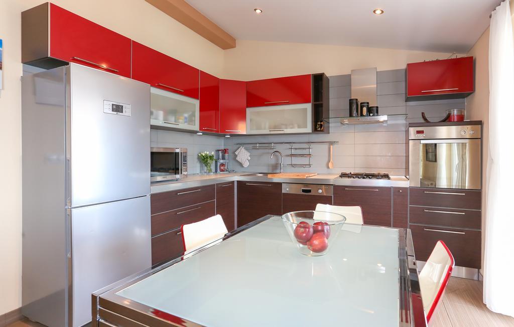 Apartments Ena&Toni Каштела Екстер'єр фото